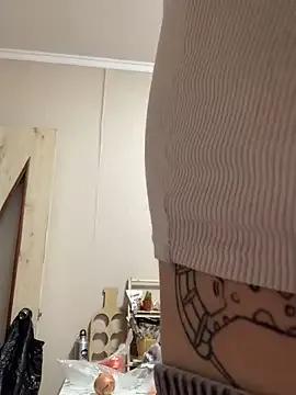 Sextazy — Topless and lick boobs