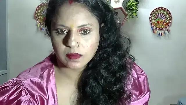 Sexy_komolika on StripChat