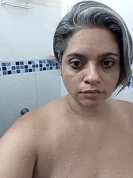 sexysubMila — Blindfolded+clamps+ctrl toys 5min