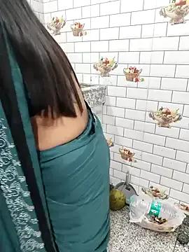 Shalu_G on StripChat