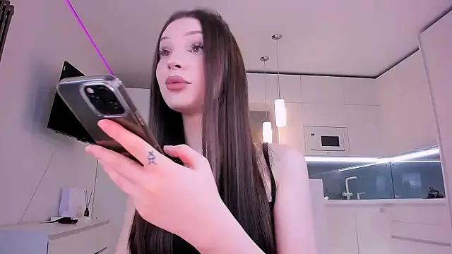 sharon_forever on StripChat