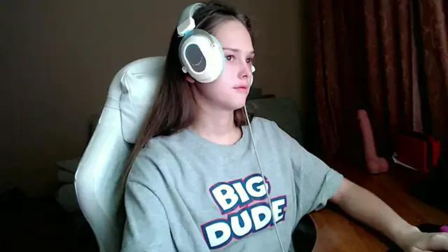 SharybbFace on StripChat