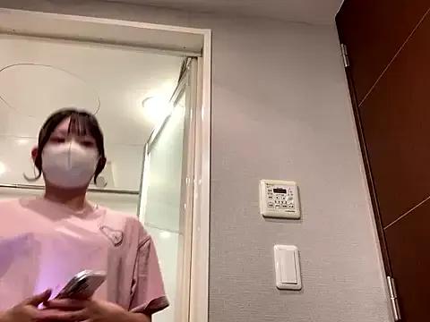 Group shina_mo_n_ch on StripChat