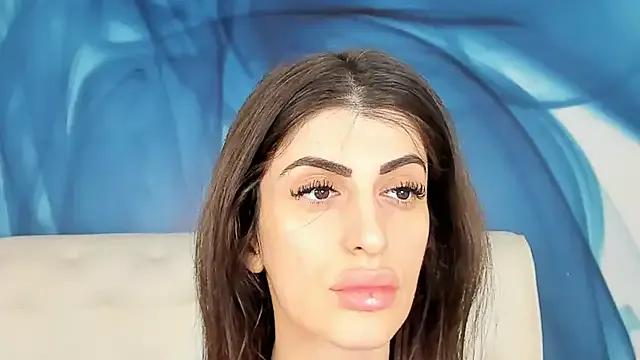 SkinnyDolly — make me wet