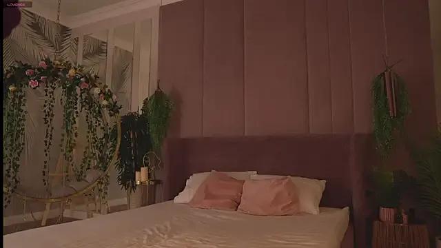 Smiley_Mia — ride pillow