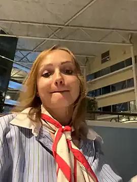 SneakyDomina_Tattii's avatar