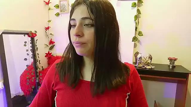 sofi_lara28 on StripChat