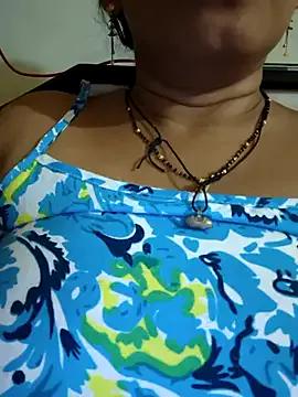 Sonalihot_ on StripChat