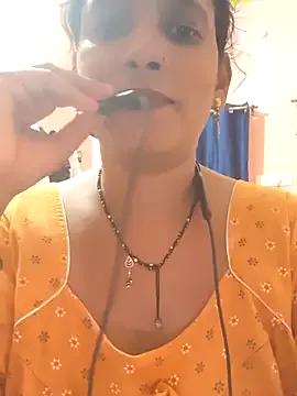 Sonalihot_ on StripChat