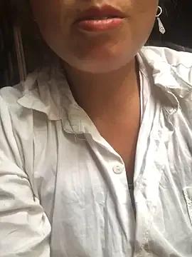 Sophia-pusy on StripChat