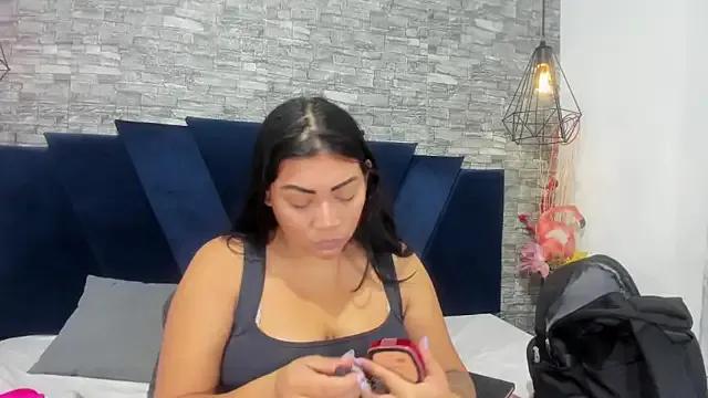 Sophia_Brunett — Fuckme with me Fuckmachine