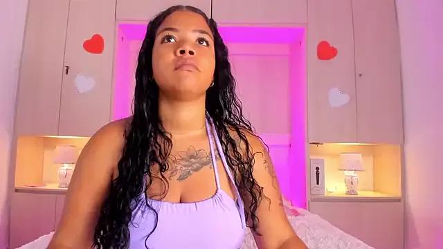 SophiaaStone on StripChat