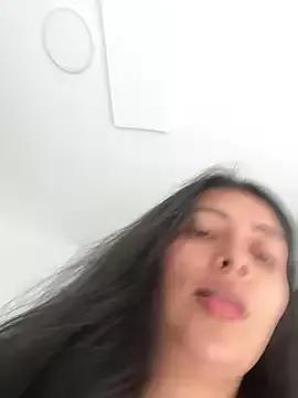 Sophie__Foxxx on StripChat