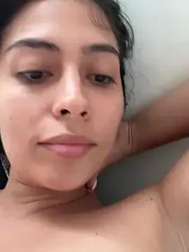 Sophie__Foxxx on StripChat