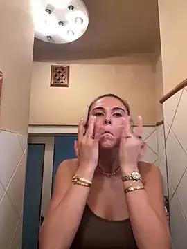 Freechat SophiiaStarr on StripChat