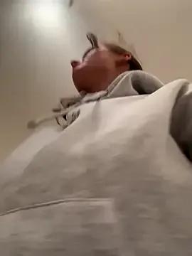 Freechat SophiiaStarr on StripChat