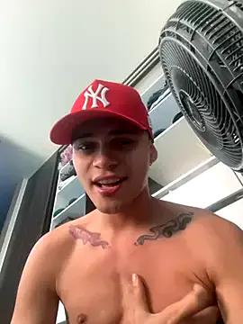 soyander03_ on StripChat