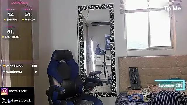 soyander03_ on StripChat