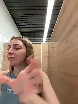 Sunny___Bunny on StripChat