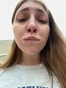 Sunny___Bunny on StripChat