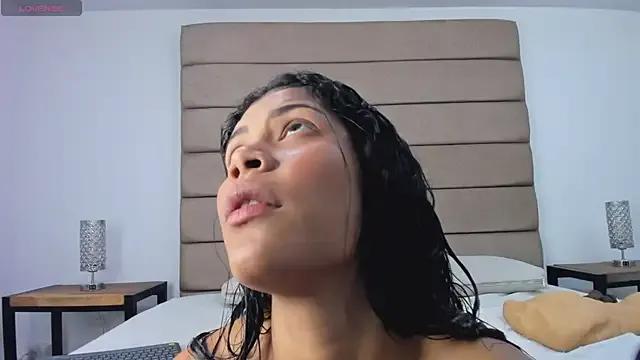 Freechat susan_elliot on StripChat