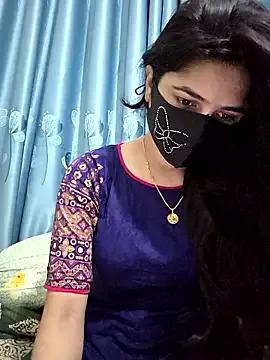 Private Suvosri on StripChat