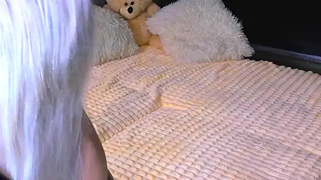 Sweeet_Barbie on StripChat