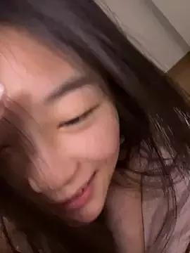 Sweet-Angel999 on StripChat