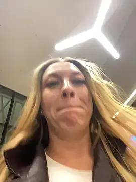 Sweet___Emily — shake D CUP NAKED BOOBS near people