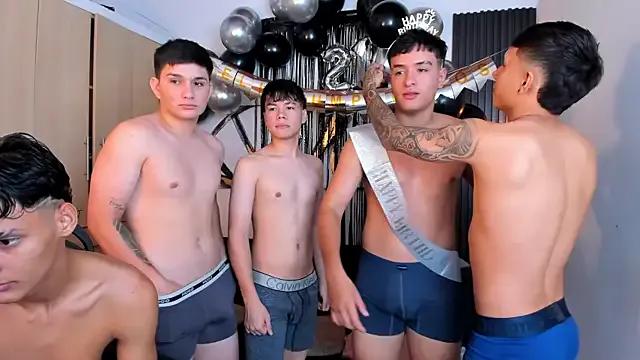 Sweet_WallenV2 on StripChat