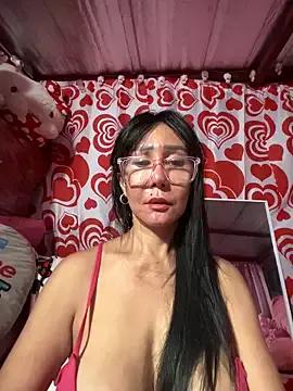 sweetieme — @drippin pussy in squat