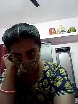 Tamil-Meenu12 on StripChat
