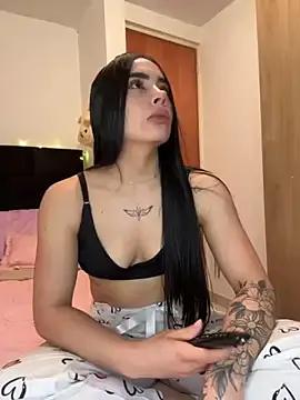 tamy_xoo on StripChat