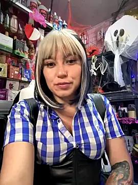 TamySweetness on StripChat