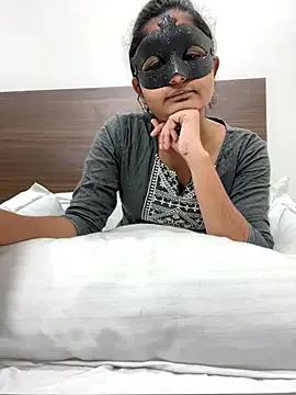 TeluguIshu_teen20 on StripChat