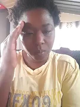 Thickchocolatex2 on StripChat