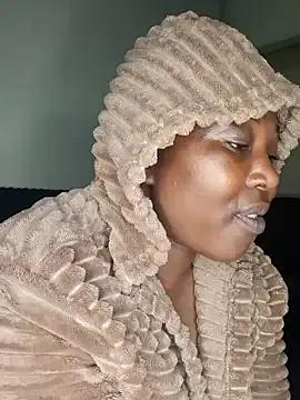 Thickchocolatex2 on StripChat