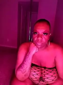 Freechat Thickkemzz41 on StripChat