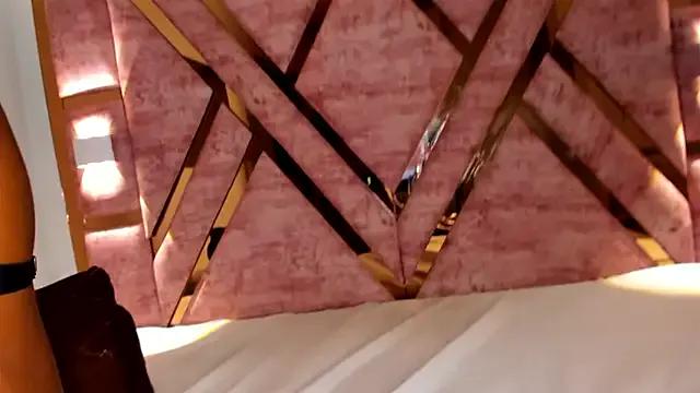 tifany_bigdick on StripChat