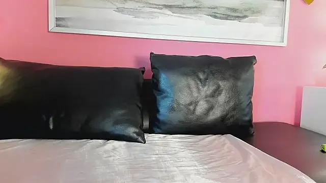 Tiffanysurez_ on StripChat