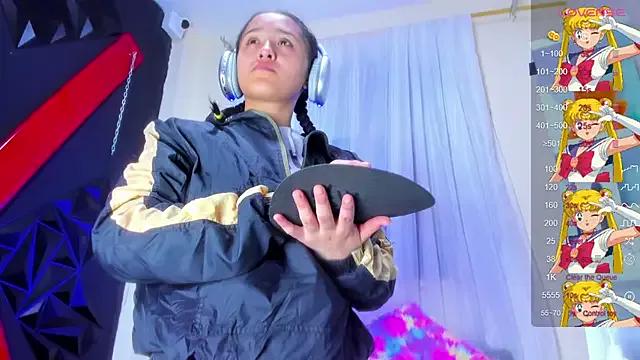 tokito_mitsuri on StripChat