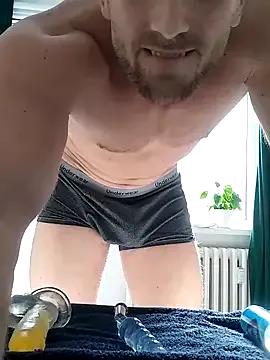 trainwithme on StripChat