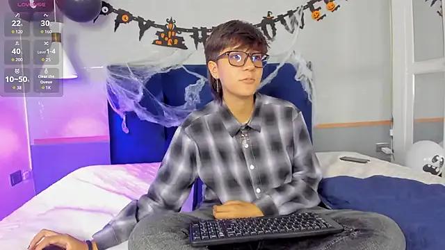 Freechat Tsuki_Maru on StripChat