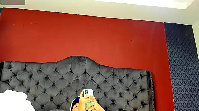 two_milkyway on StripChat