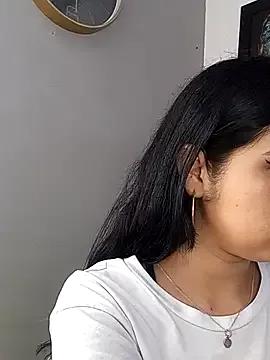 ValerieLove_ on StripChat