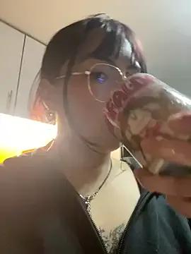 Valu_euphoria on StripChat