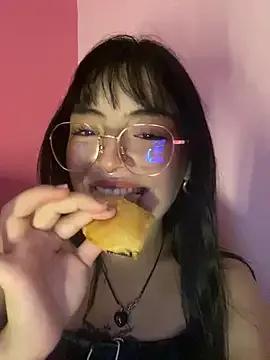 Valu_euphoria on StripChat