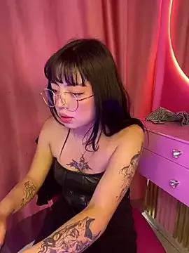 Valu_euphoria on StripChat