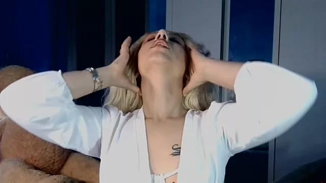 VanessaDoyle on StripChat