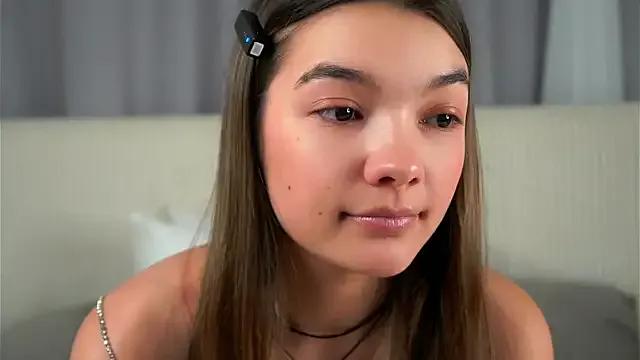 VeronaAppleberry on StripChat